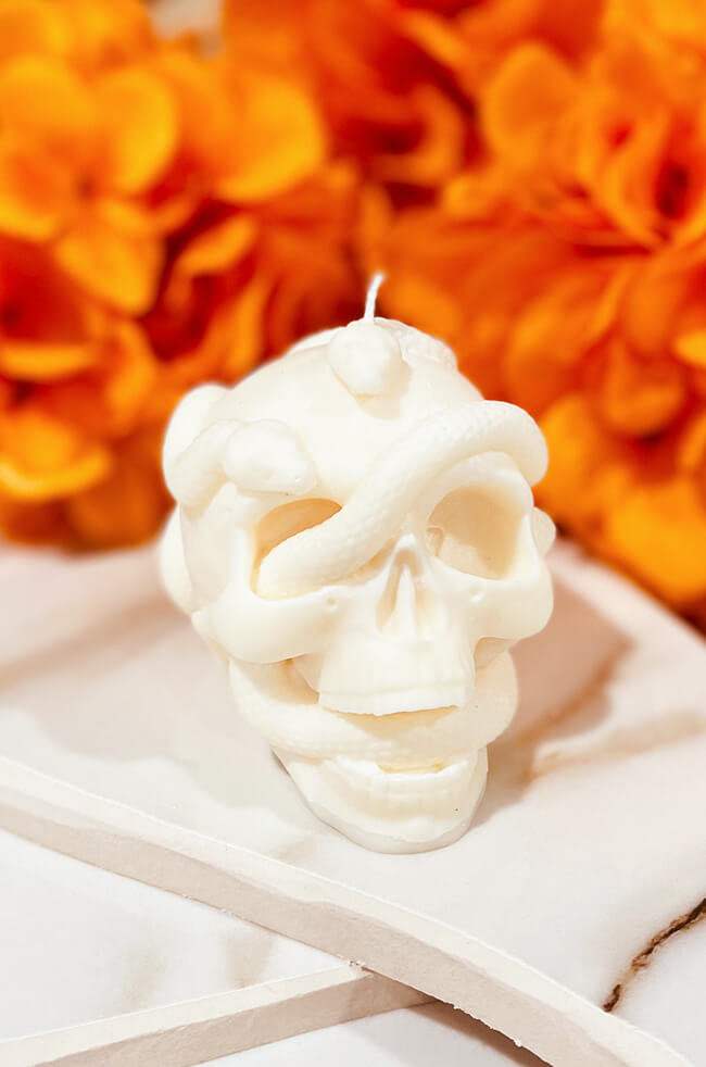 Skull Snake Candle image 5