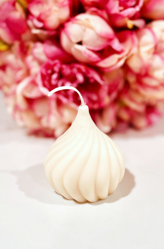 Teardrop Candle: Minimalist Teardrop Candle with organic curves and matte finish, styled with pink peonies to evoke serenity and modern sophistication.